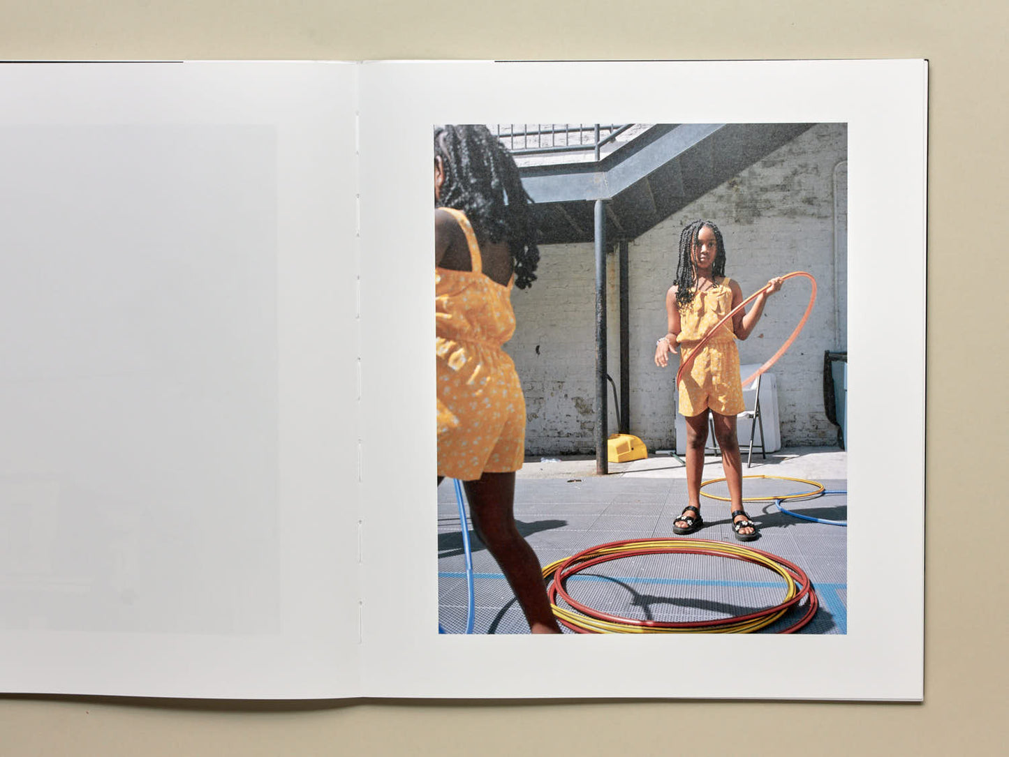 Vasantha Yogananthan, Mystery Street