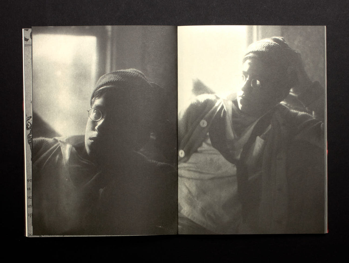 Gray Wielebinski (Ed.): The Red Sun is High, the Blue Low