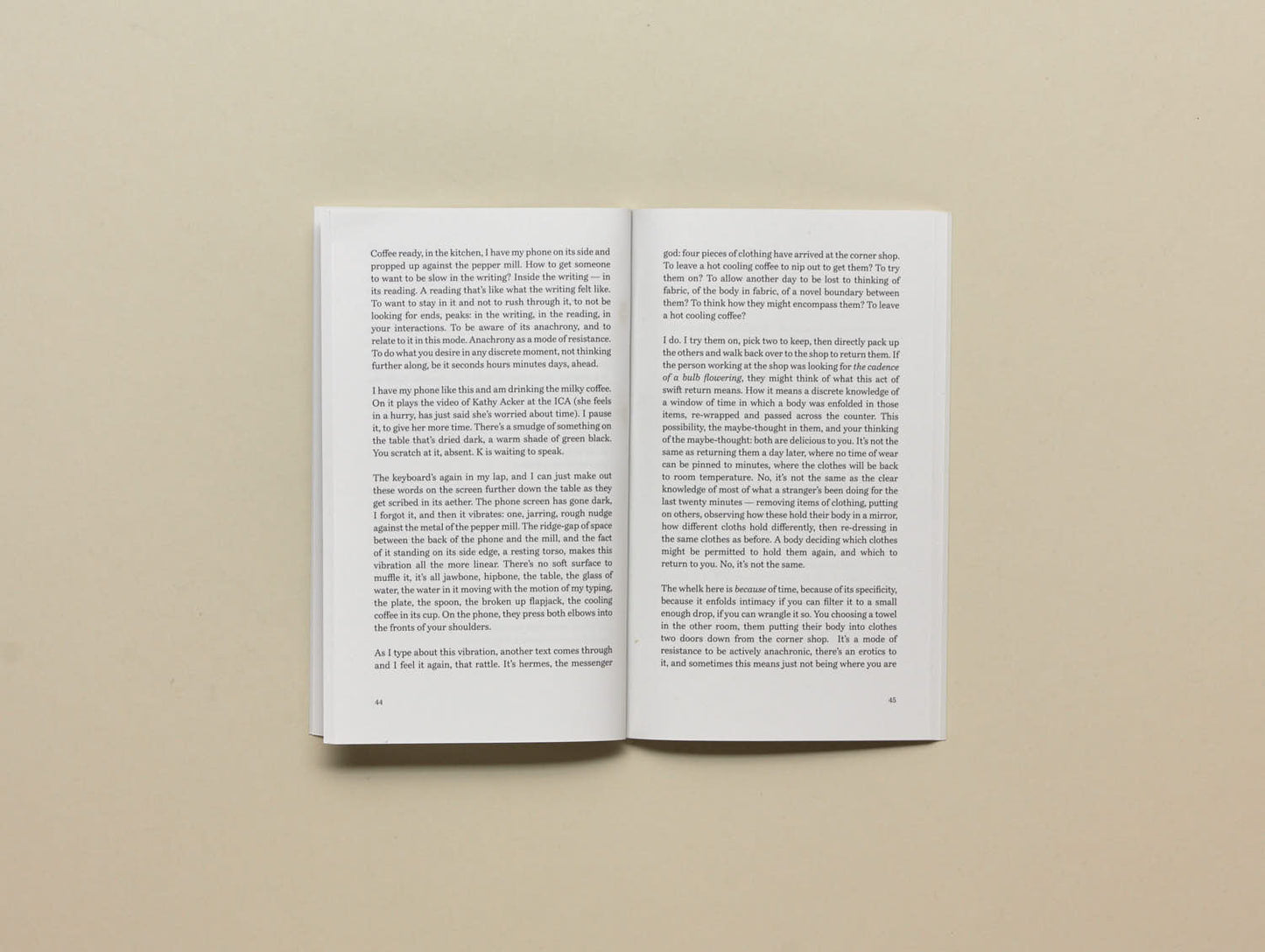 Kate Morgan, Ingress