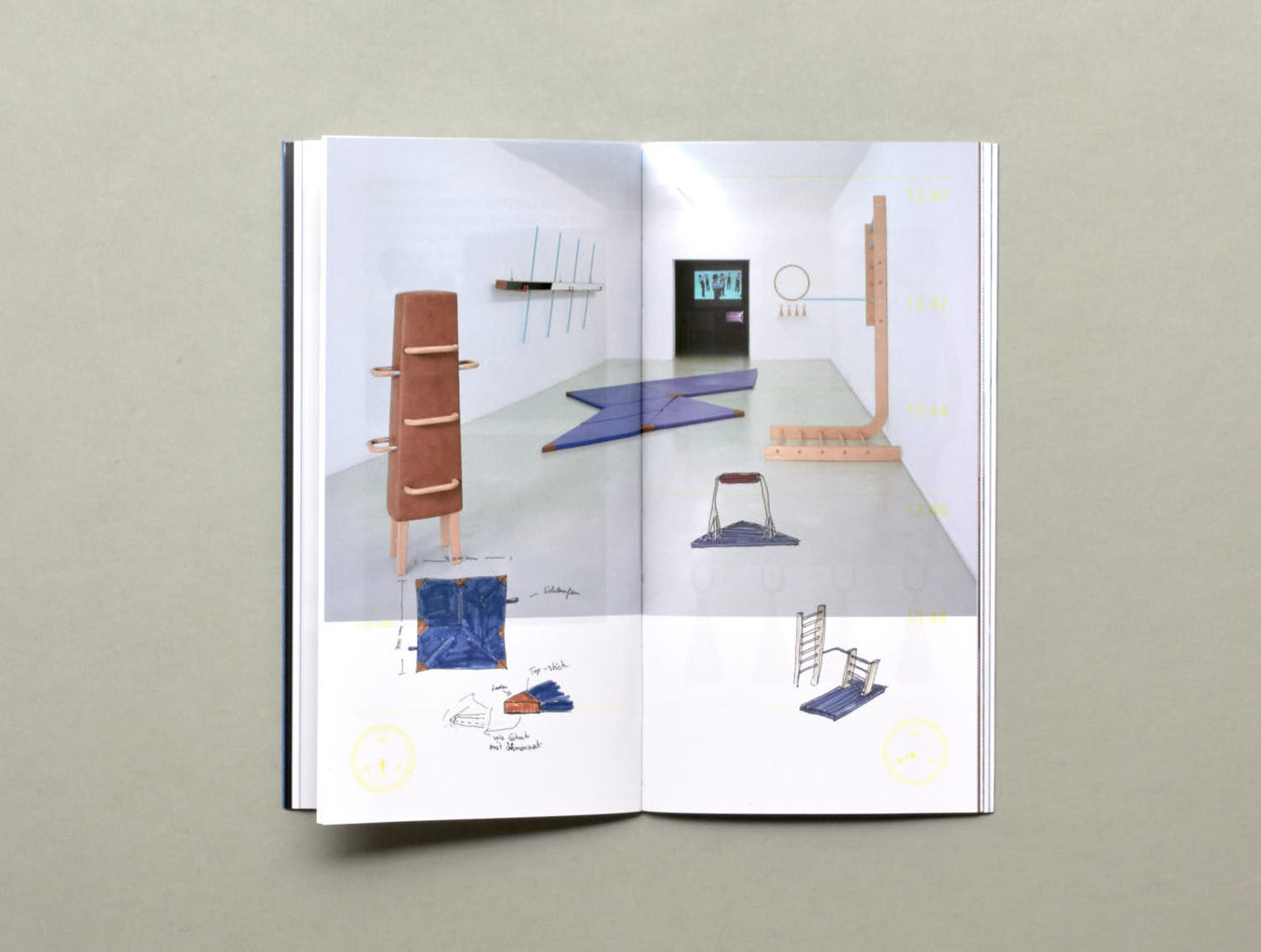 Ingrid Hora, JOMOHOMO