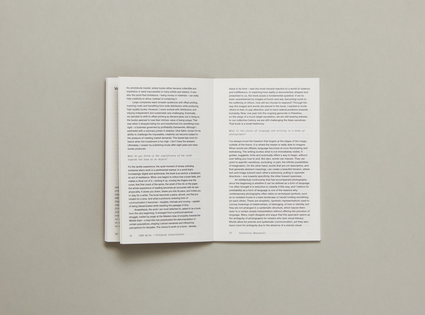 1000 Words, Photobook Conversations