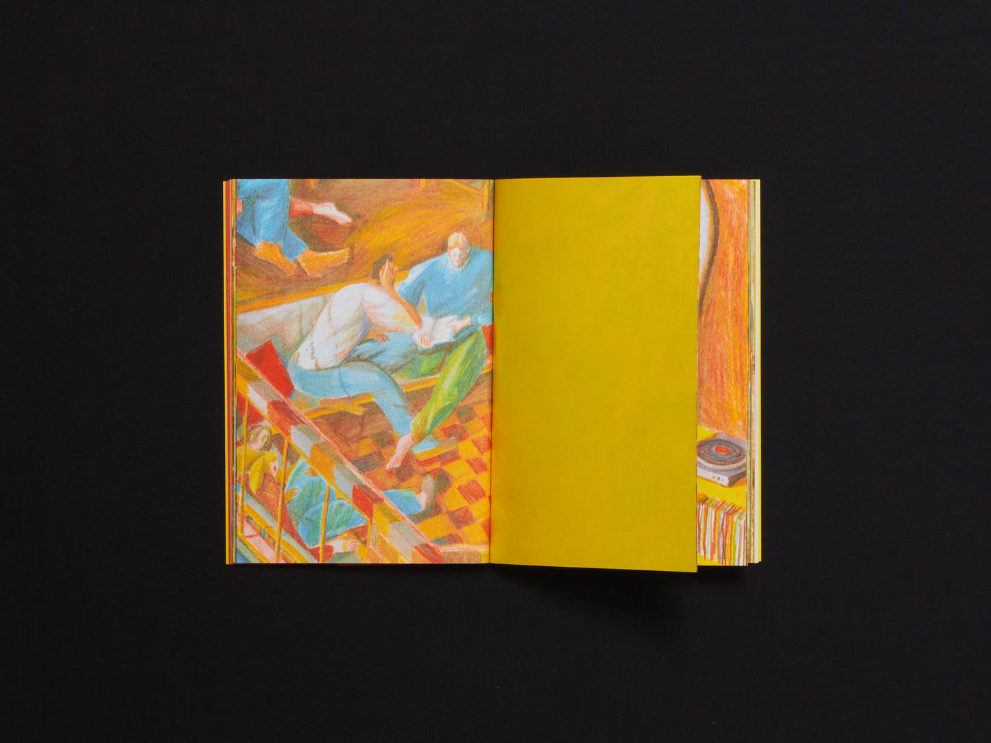 Pat Thomas, Room Tour