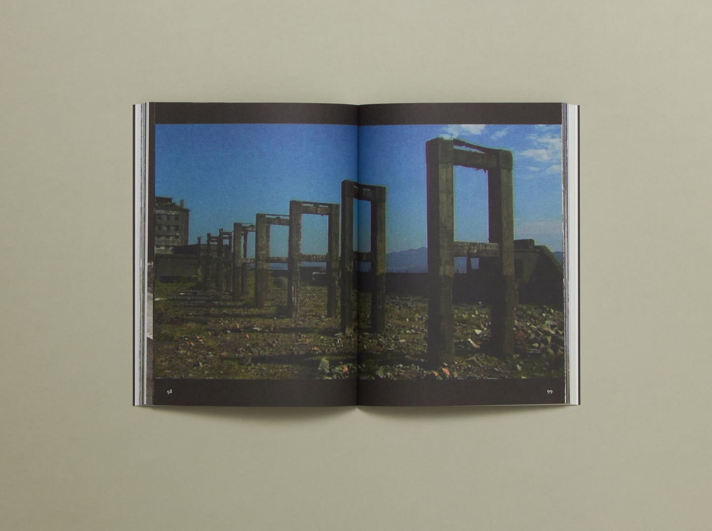 Jean-Christophe Arcos, Something Vibrantly Alive