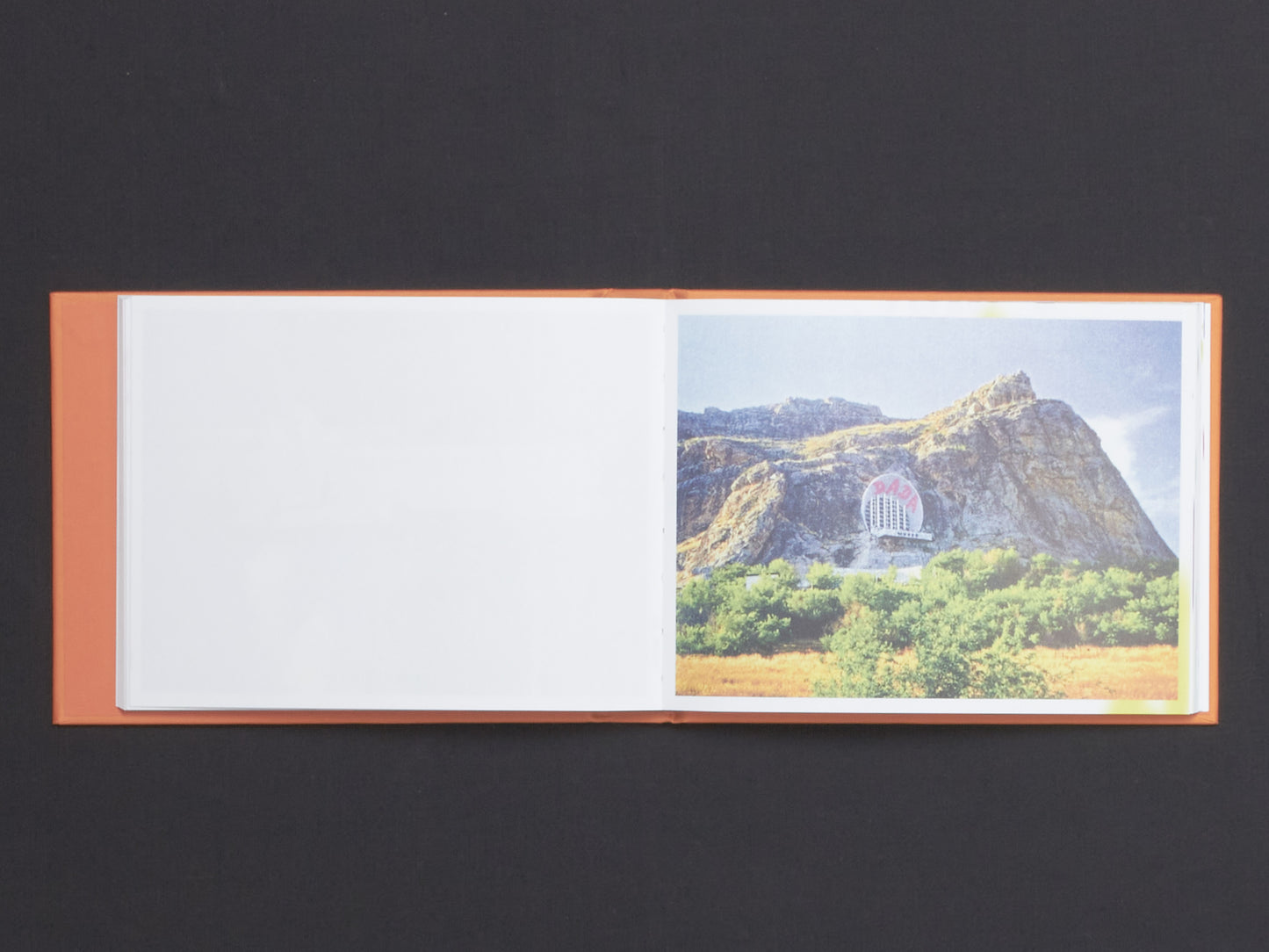 Gabriel Jones, I’m Inside: Tagging architecture in Eastern European cold war propaganda postcards