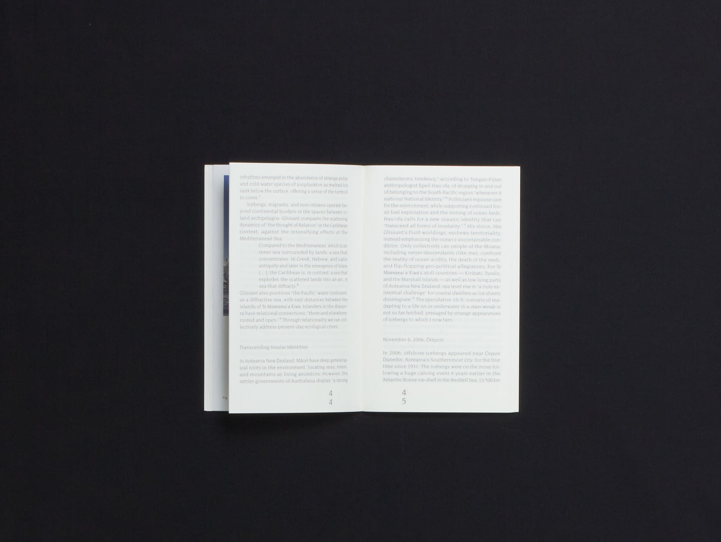 Mediterranean Icebergs: Invisible Connections Underwater